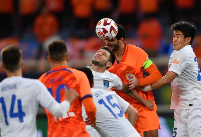 开云手机注册-泰山难求一胜只是运气问题？法比奥到队似亡羊补牢