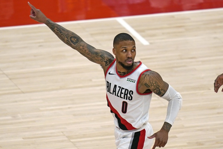 开云中国-利拉德：我计划以开拓者球员的身份退役 目前还没有具体时间表